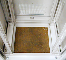 おすすめ19インチラック(前面アクリル扉)セパレートタイプ